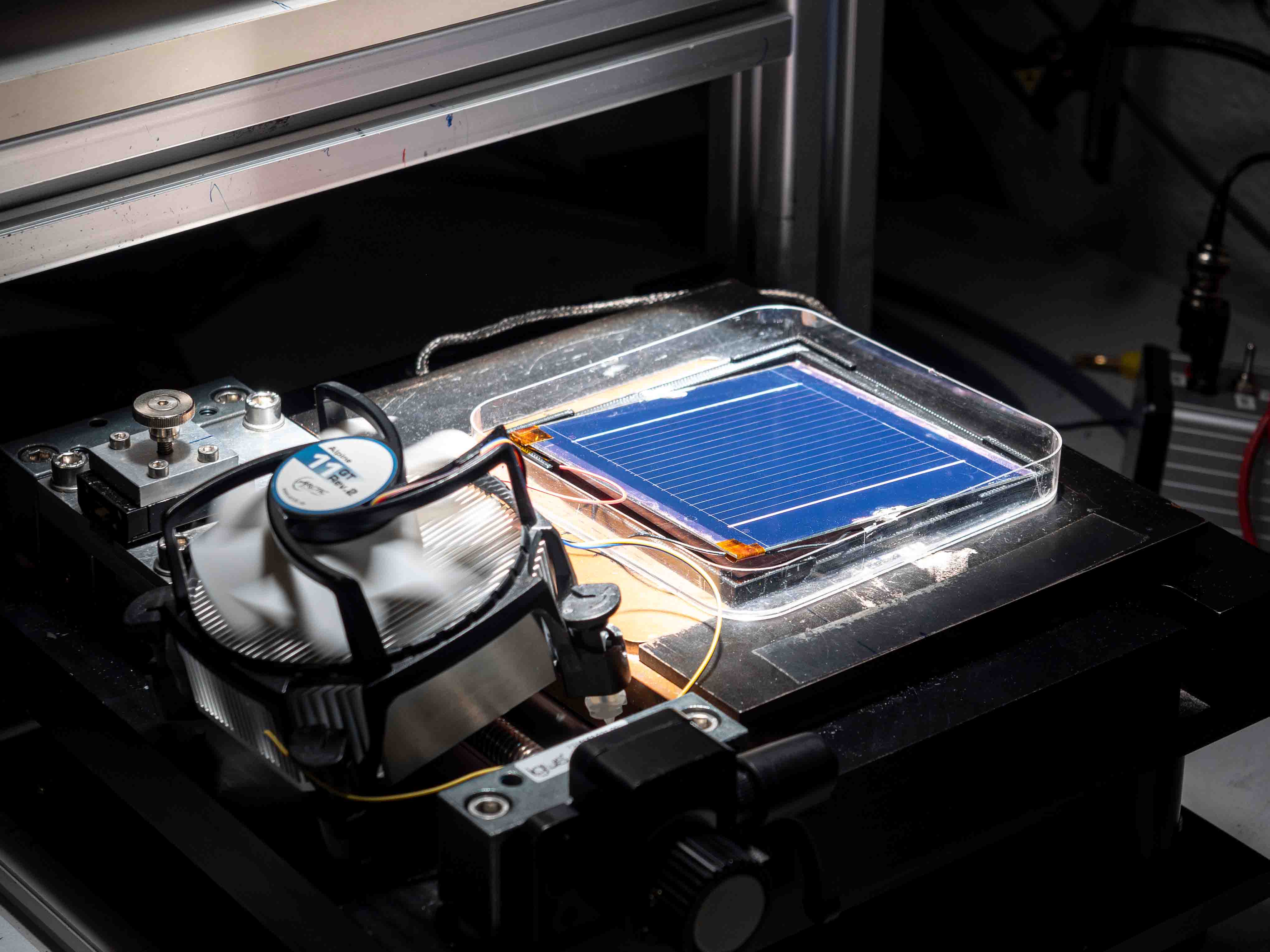 Light, flexible, efficient: Perovskite-based tandem solar cells - Vimarsana News